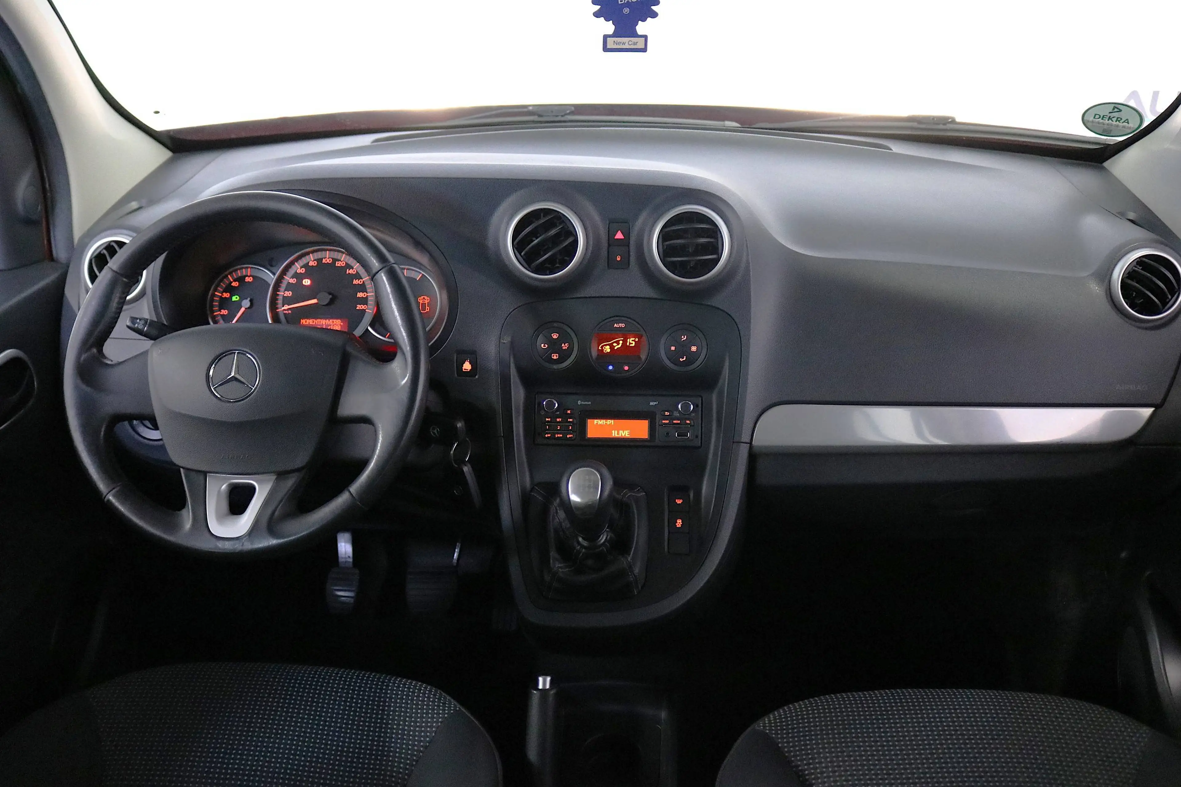 Mercedes-Benz Citan 111 CDI extralang Tourer Edition 1.5*1HAND*7SITZER*SHZ*PDC*8FachBereift*uvm — photo 15
