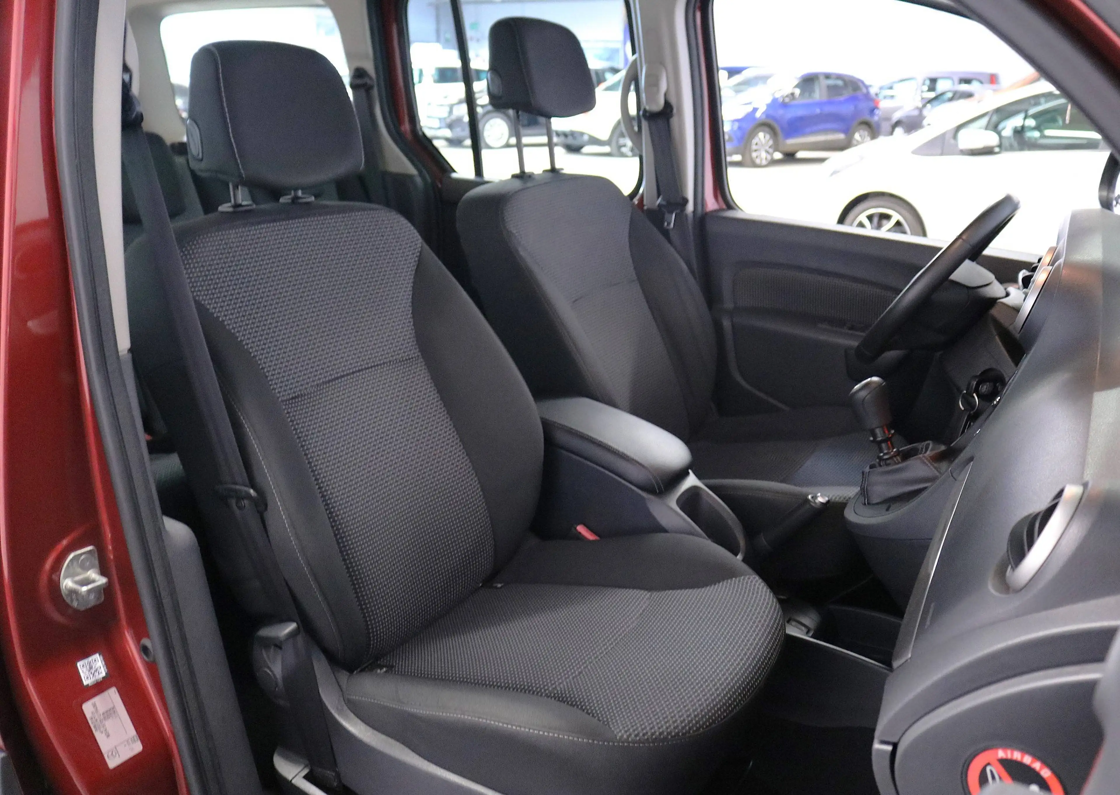 Mercedes-Benz Citan 111 CDI extralang Tourer Edition 1.5*1HAND*7SITZER*SHZ*PDC*8FachBereift*uvm — photo 10