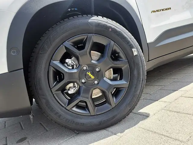 Jeep Avenger view 7