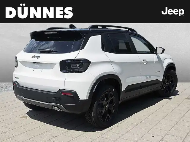 Jeep Avenger view 2