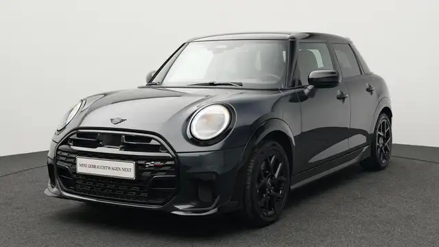 MINI Cooper S John Cooper Works Trim