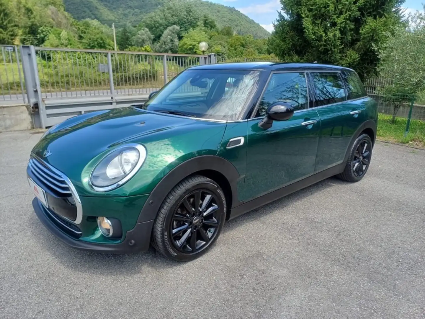 MINI Cooper D Clubman 2.0 Business Automatica Grün - 1
