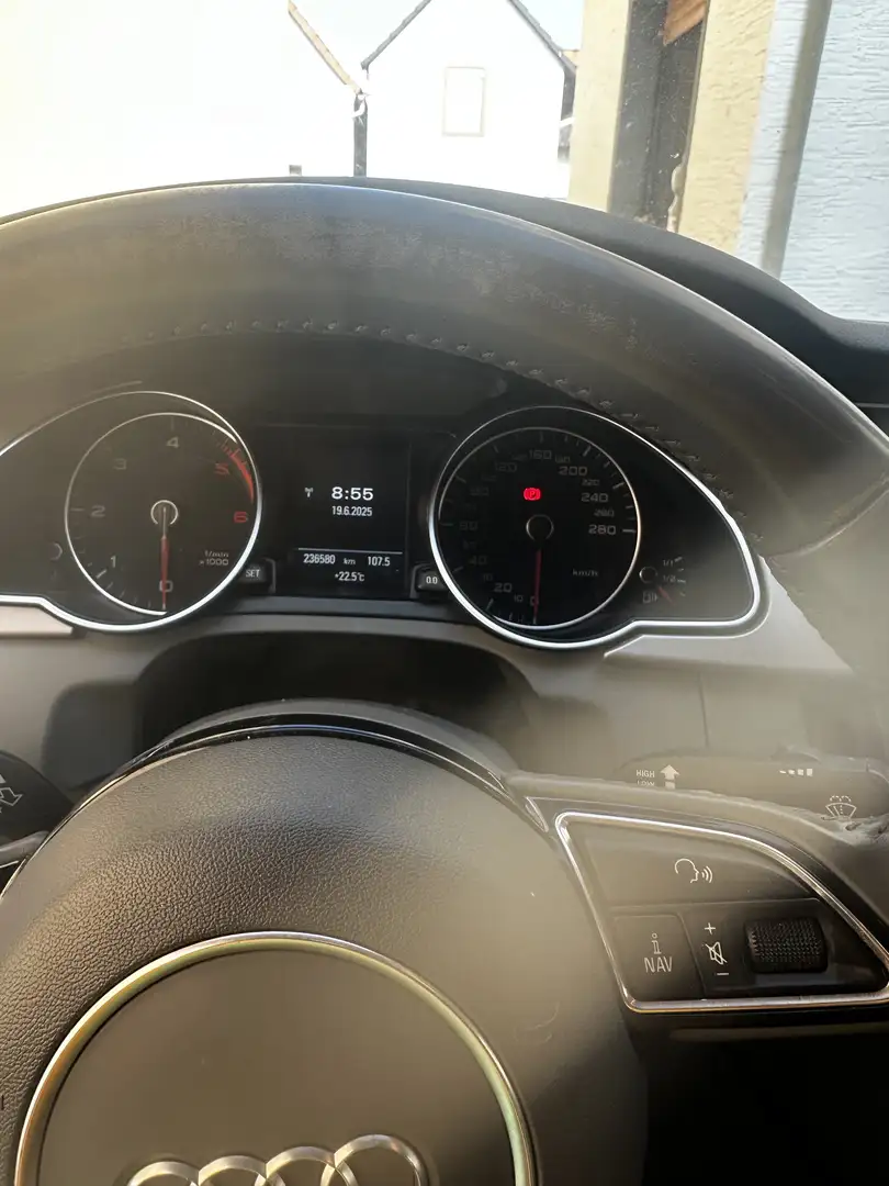 Audi A5 2.0 TDI (140kW) Schwarz - 1