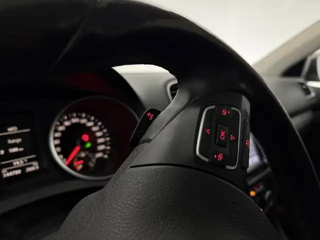 Volkswagen Golf view 22