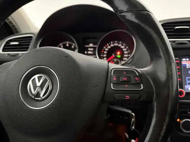 Volkswagen Golf view 21