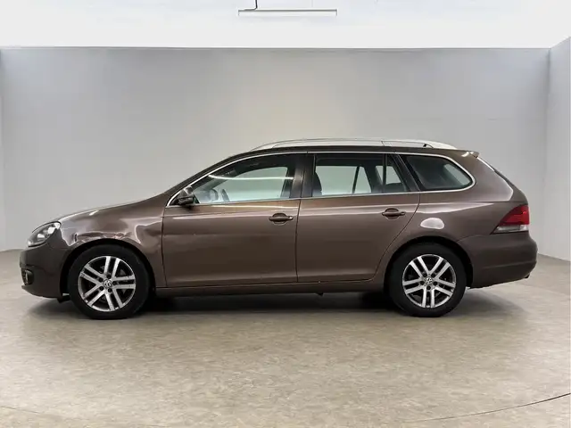 Volkswagen Golf view 9