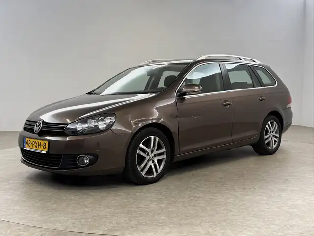 Volkswagen Golf view 5
