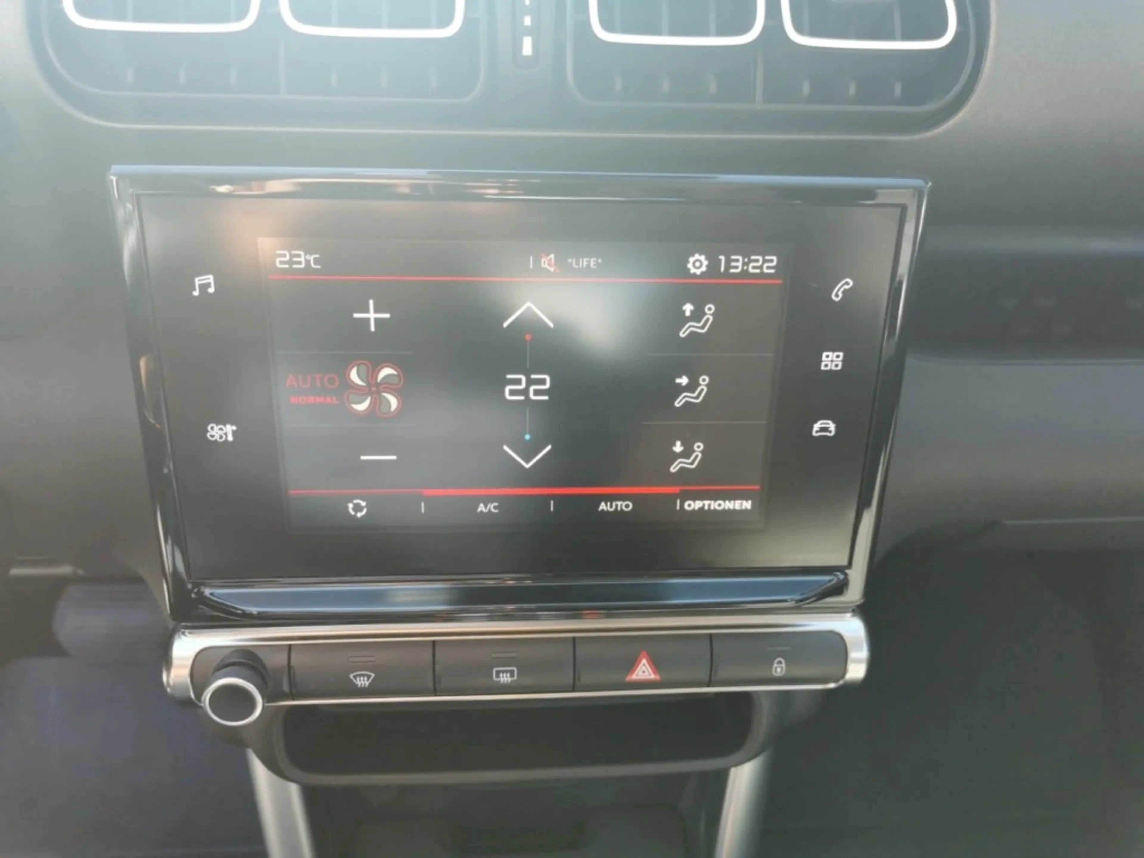 Citroen C3 -AIR PT110EAT FEEL — photo 11