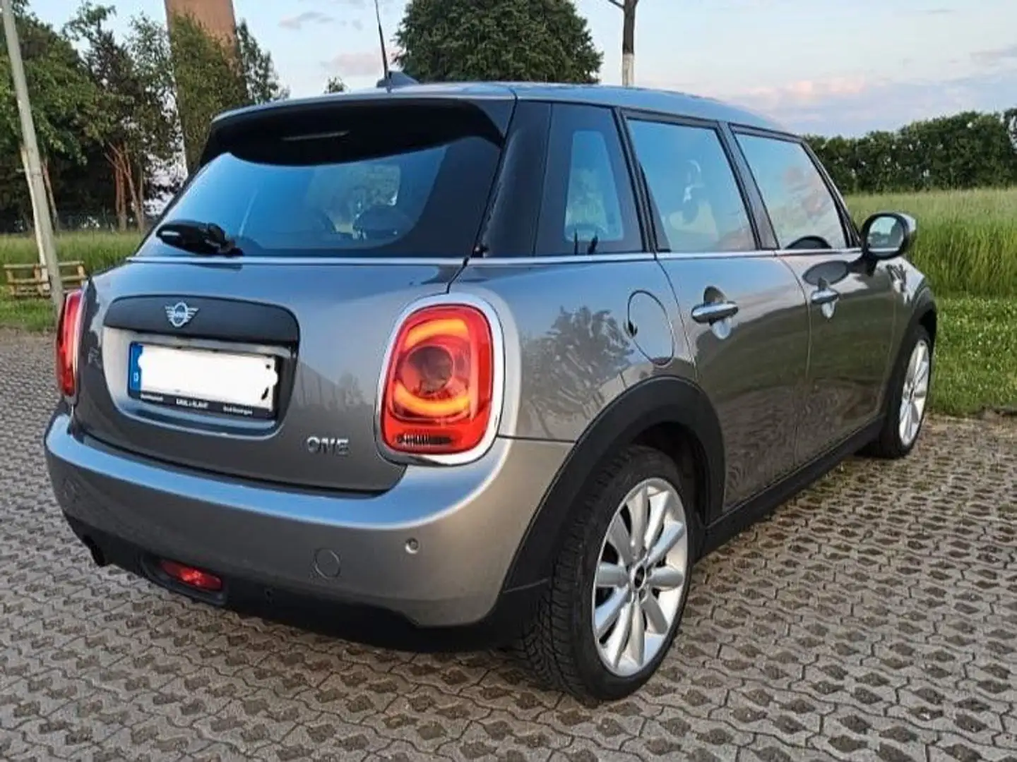 MINI One Mini 5-trg. One top Zust. incl. Garantie Silber - 2