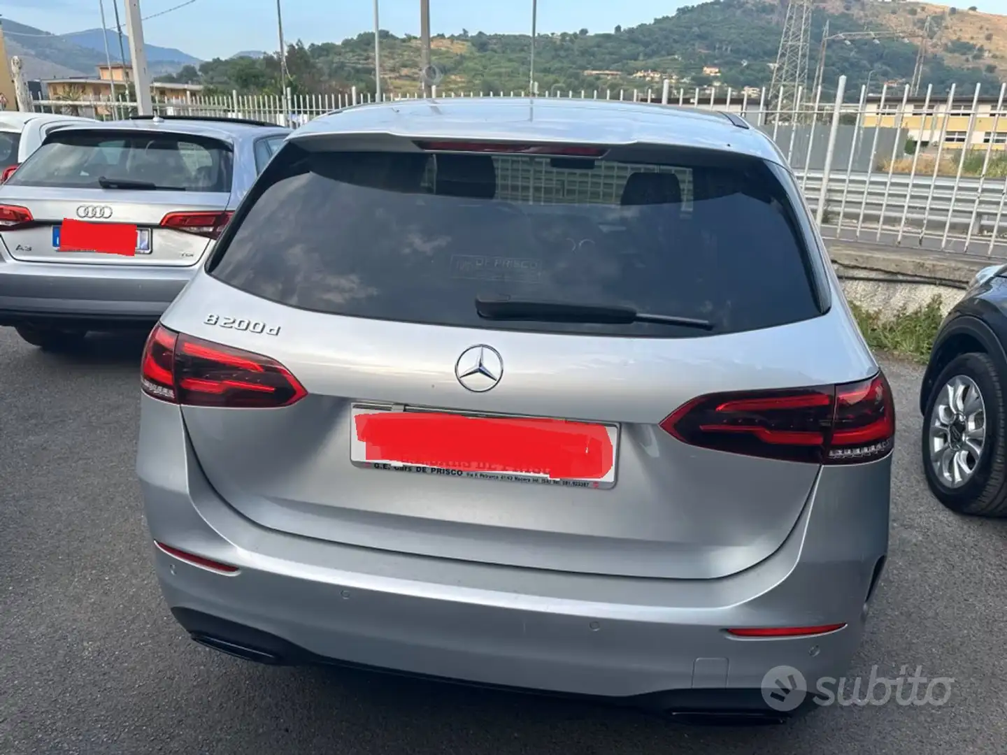 Mercedes-Benz B 200 B 200 d Premium auto Grigio - 2