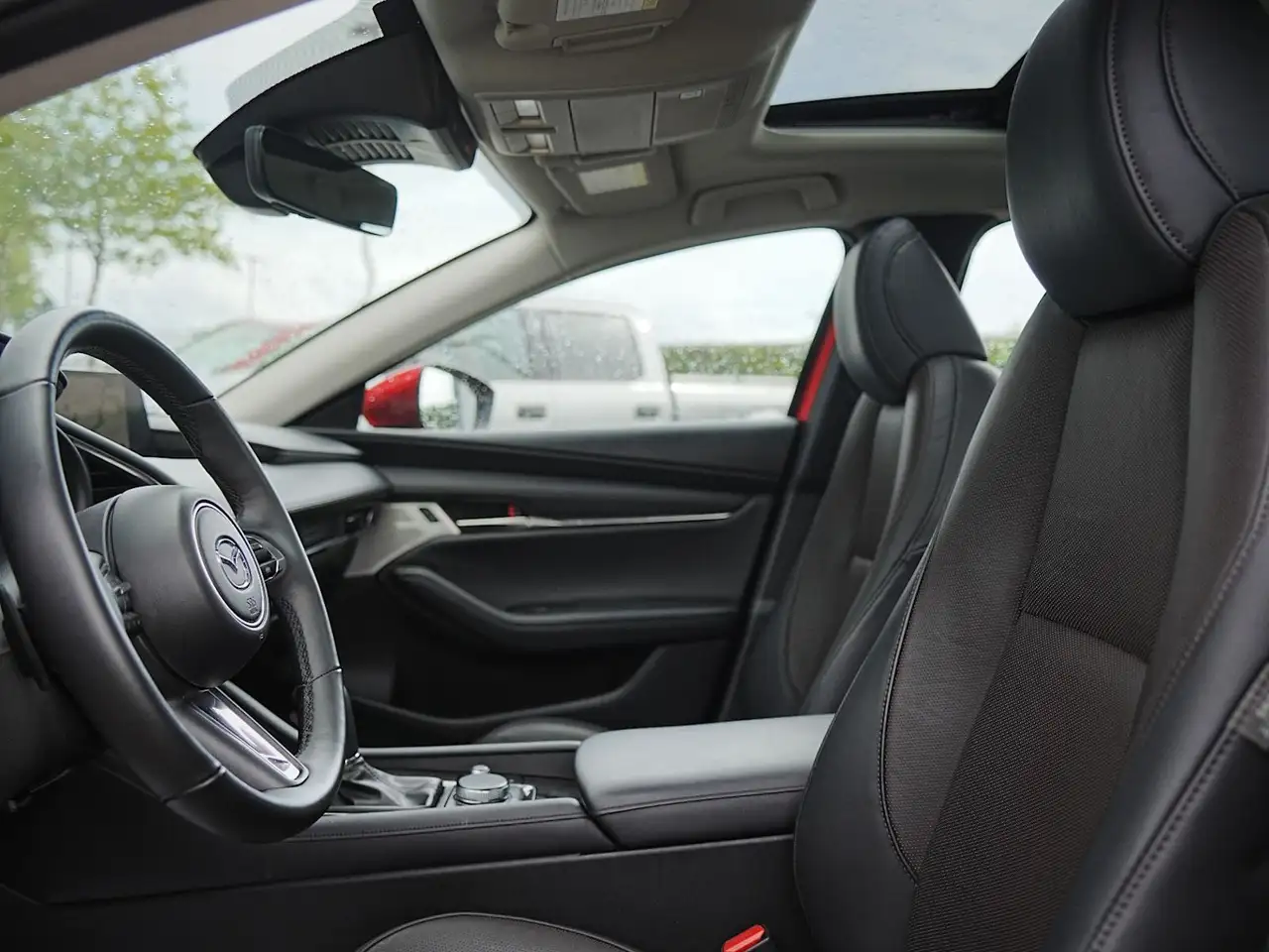 Mazda 3 снимка Mazda 3