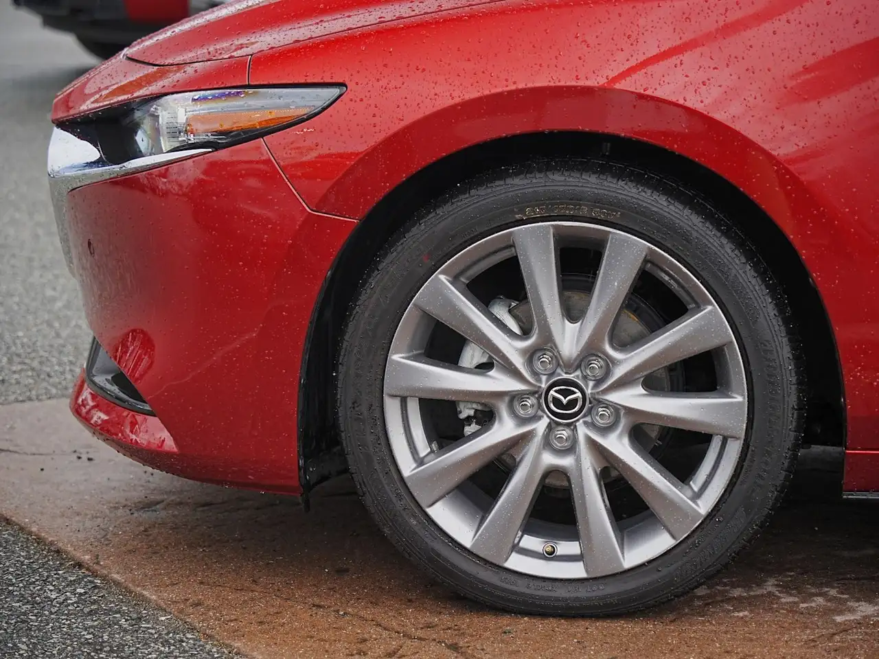 Mazda 3 снимка Mazda 3