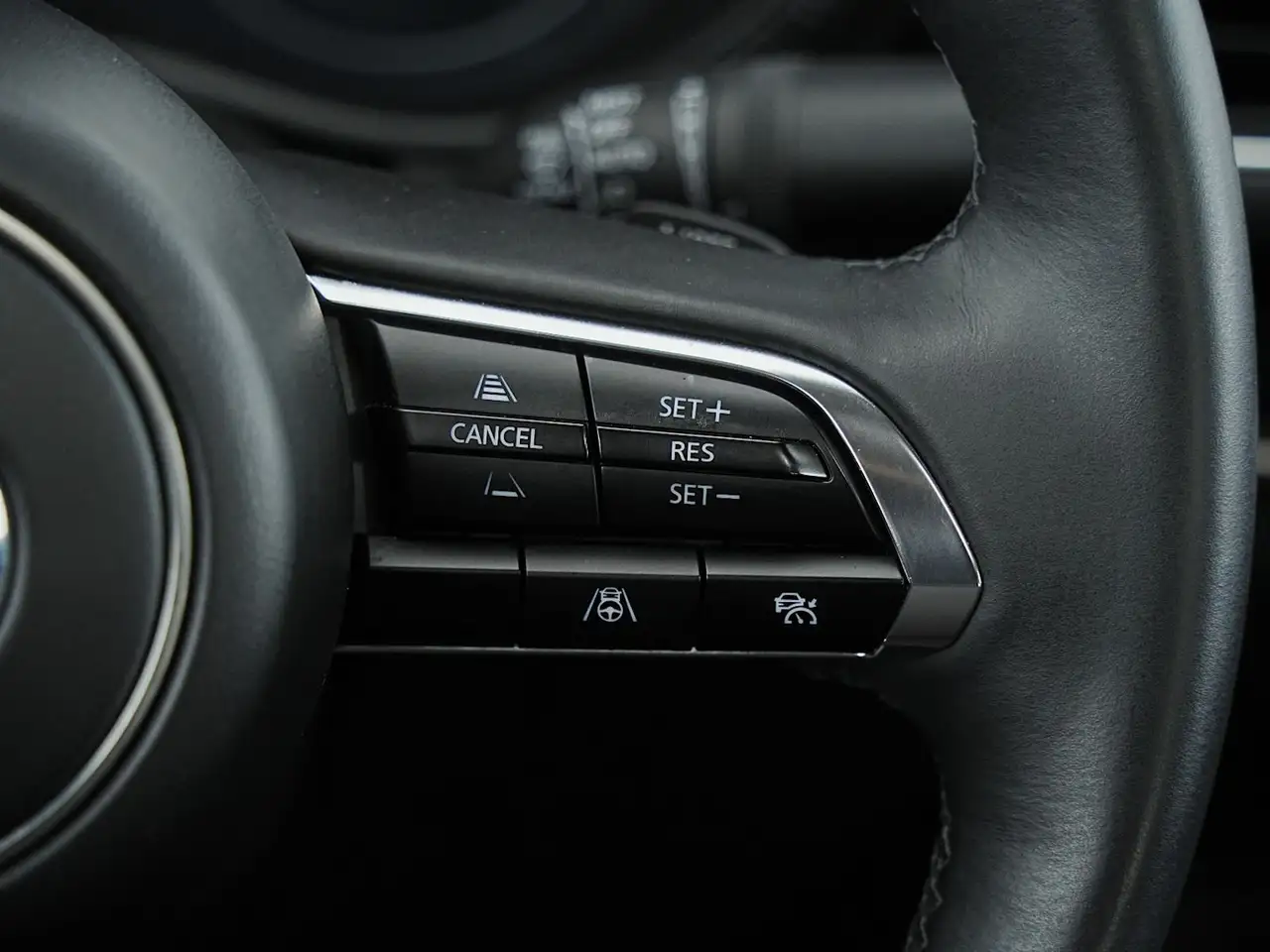 Mazda 3 снимка Mazda 3