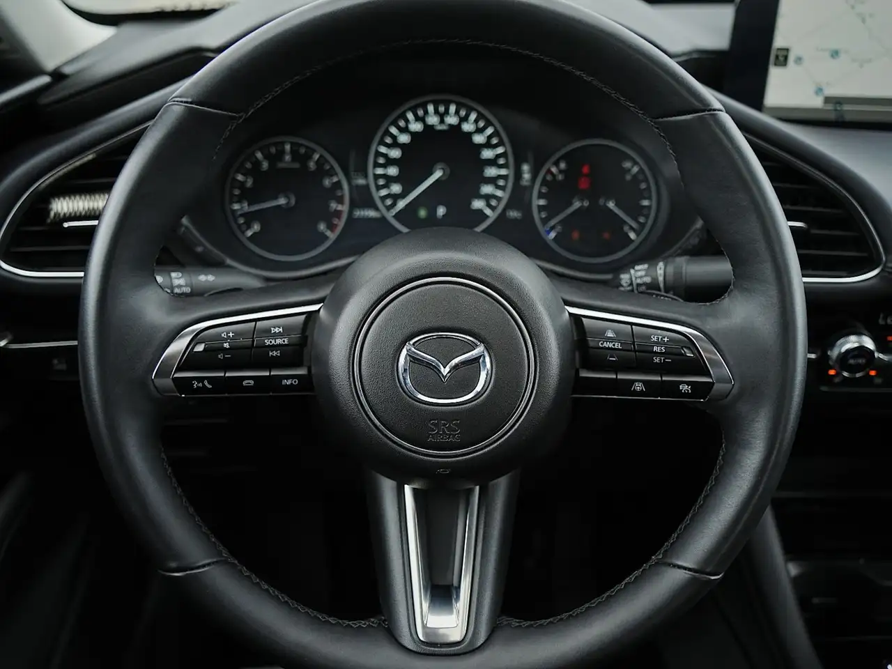 Mazda 3 снимка Mazda 3