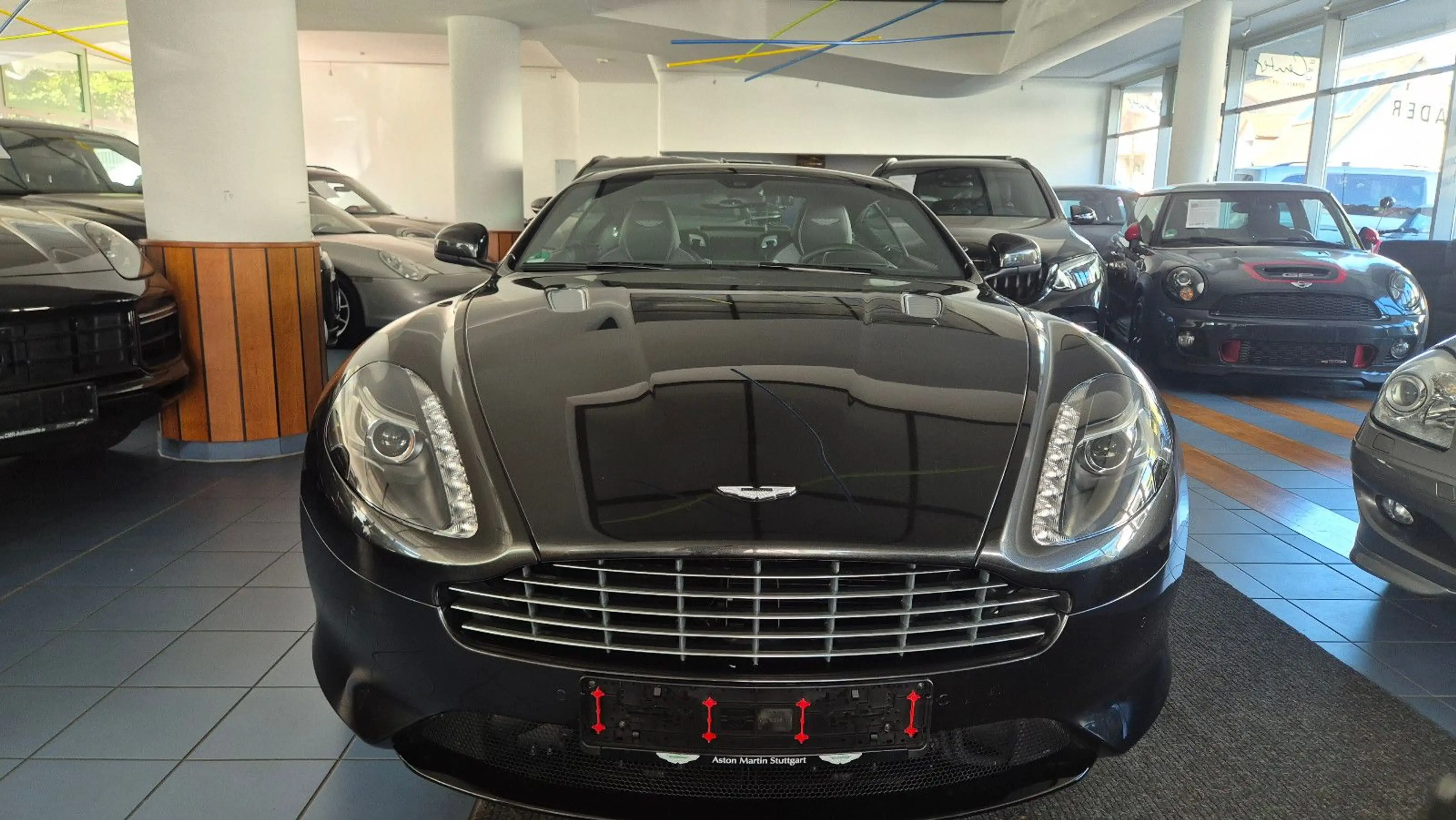 Aston Martin DB9 6.0 Coupe GT/dt.Fzg/1.Hd/17tkm/Scheckheftgep — photo 2