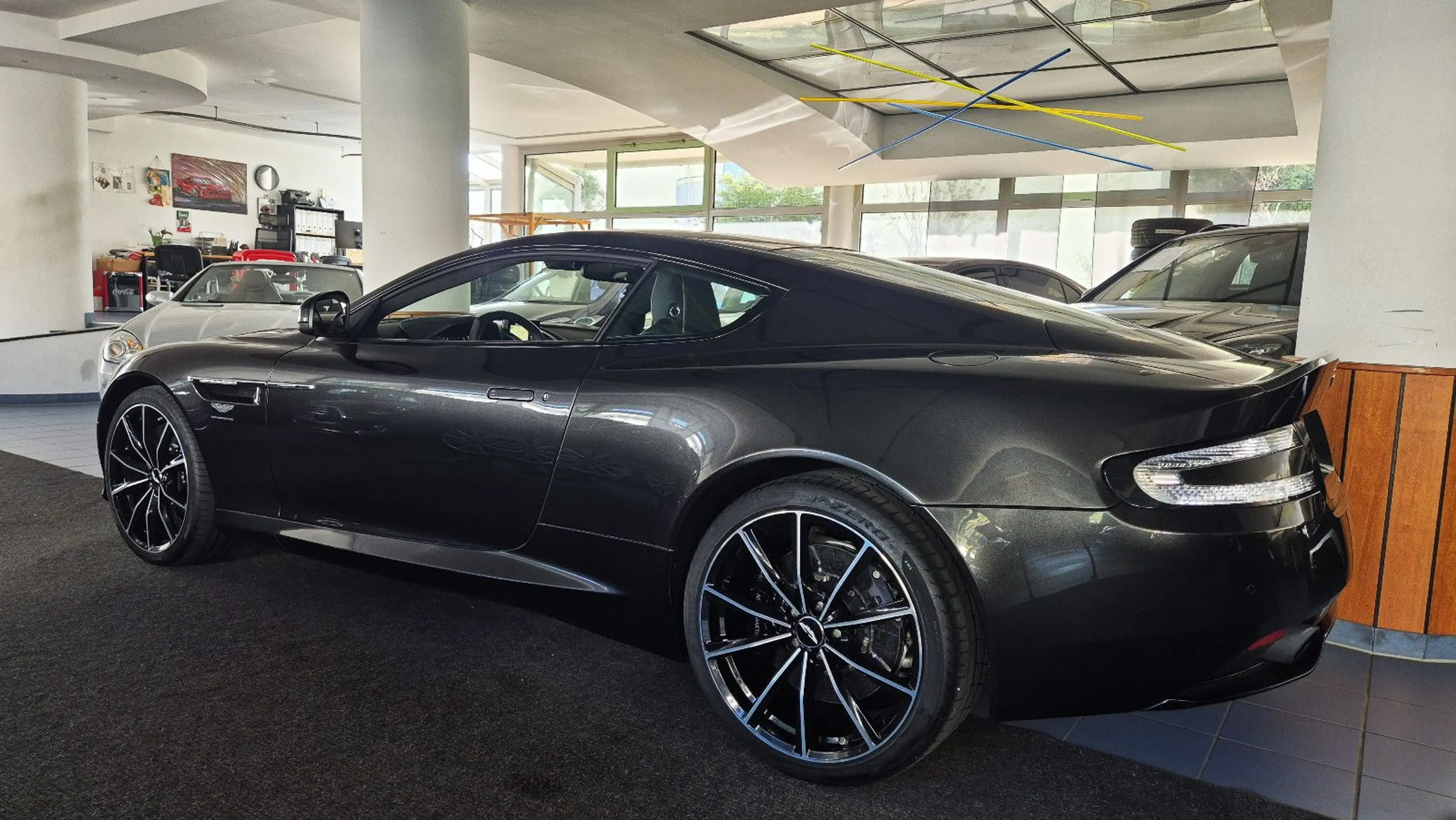 Aston Martin DB9 6.0 Coupe GT/dt.Fzg/1.Hd/17tkm/Scheckheftgep — photo 6