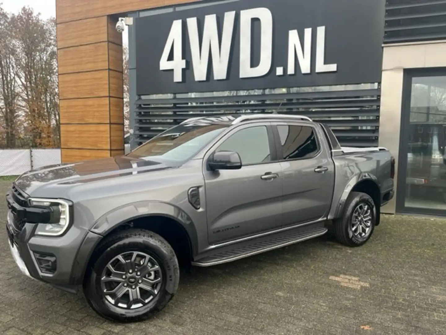 Ford Ranger 2.0TD AUT / 3.0 V6 TD 240 PK tegen meerprijs 2/PER Grijs - 2