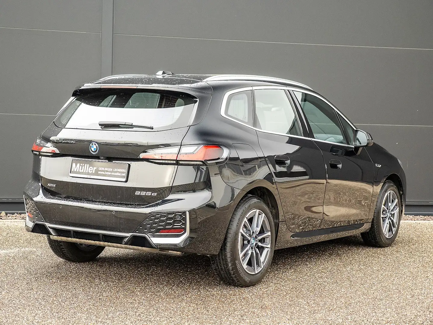 BMW 225 e xDrive Active Tour M Sportpaket AHK GSD 1VB DAB Negro - 2