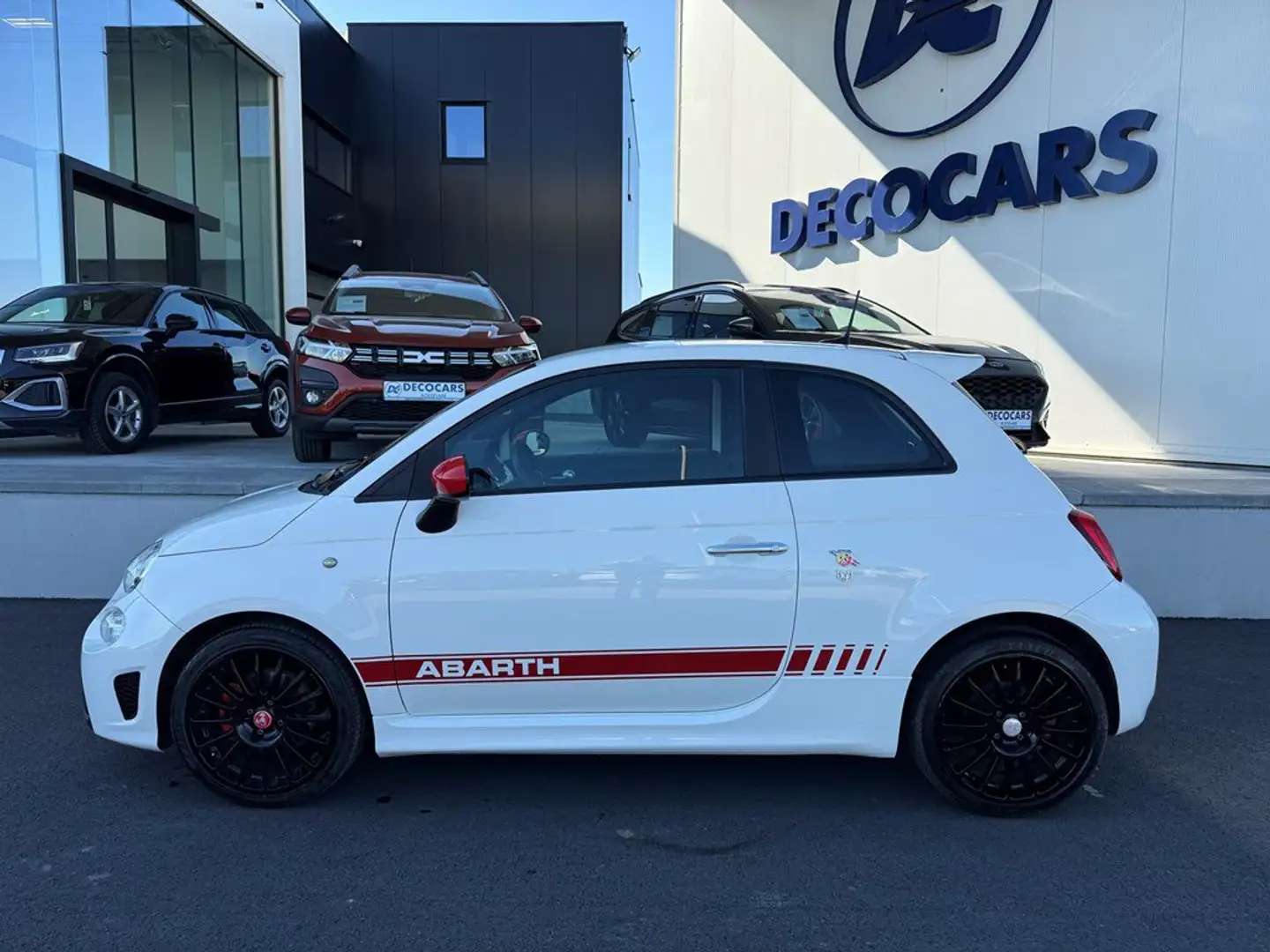 Abarth 595 // Carplay - touchscreen - DAB // - 2