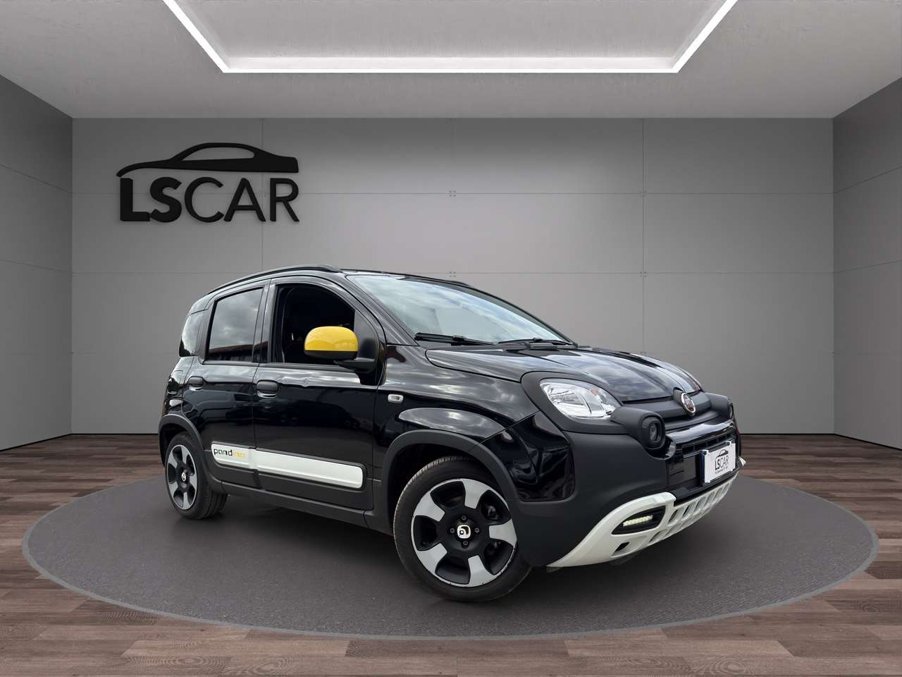 Fiat Panda Pandina Cross Hybrid - Unipro - PROMO