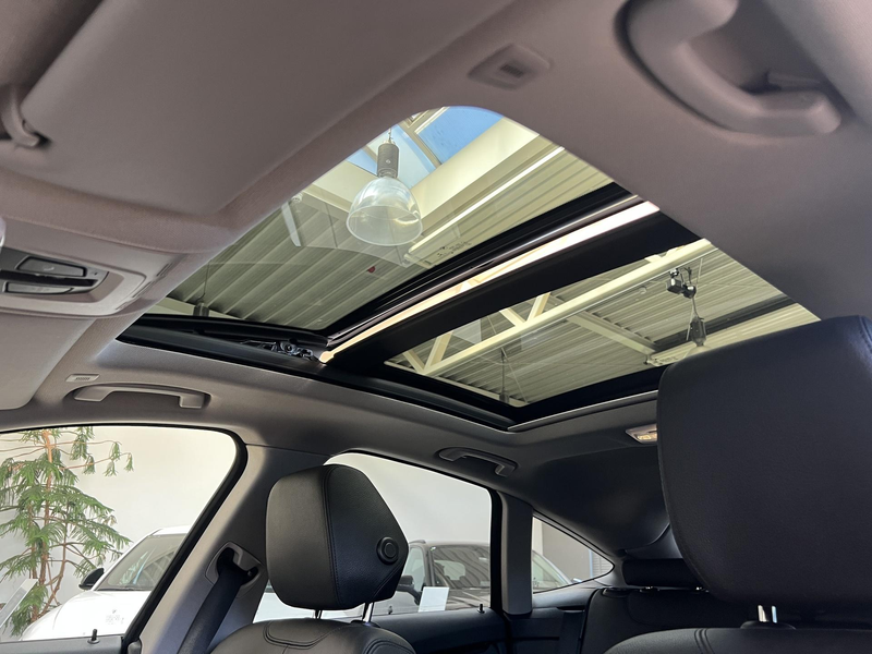 BMW 335 GT 335i PANO|BT|PDC|SHZ|KEYLESS|TPM|Bi-Xenon — photo 13