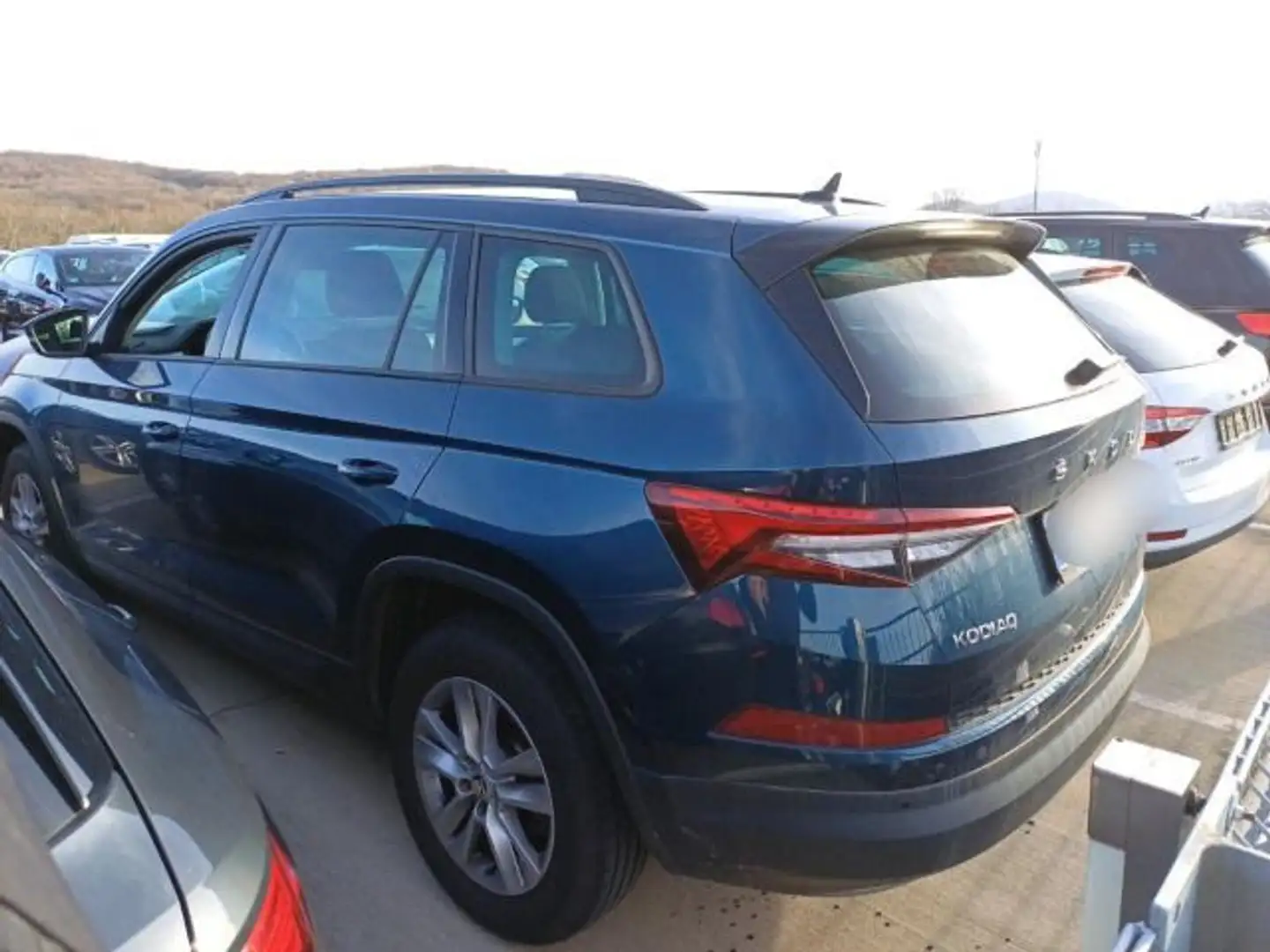 Skoda Kodiaq 2.0 TDI DSG NAVI AHK EPH ACC SHZ Blau - 2