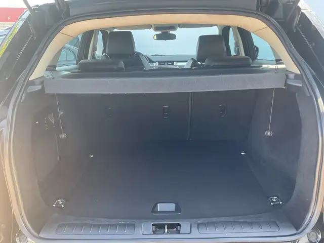 Land Rover Range Rover Evoque view 9