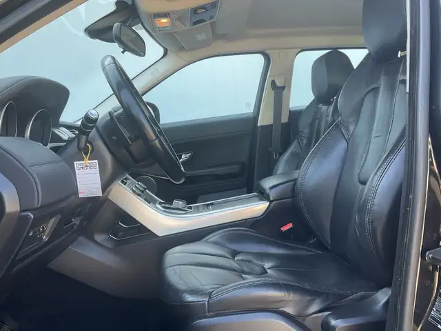 Land Rover Range Rover Evoque view 15