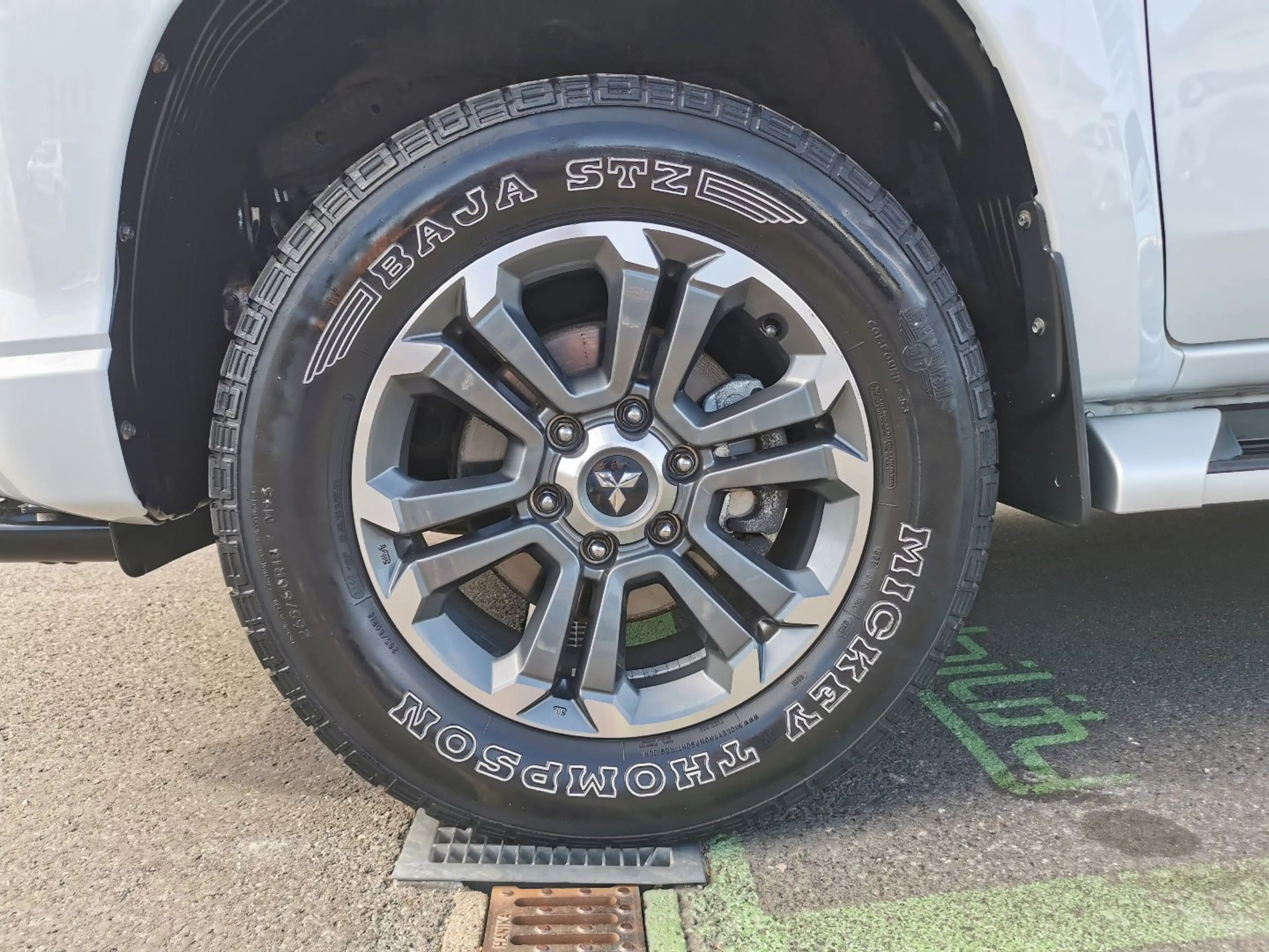 Mitsubishi L200 DK Intro Edition 2.2 Mwst ausw. AHK,Wanne,Standh. — photo 9