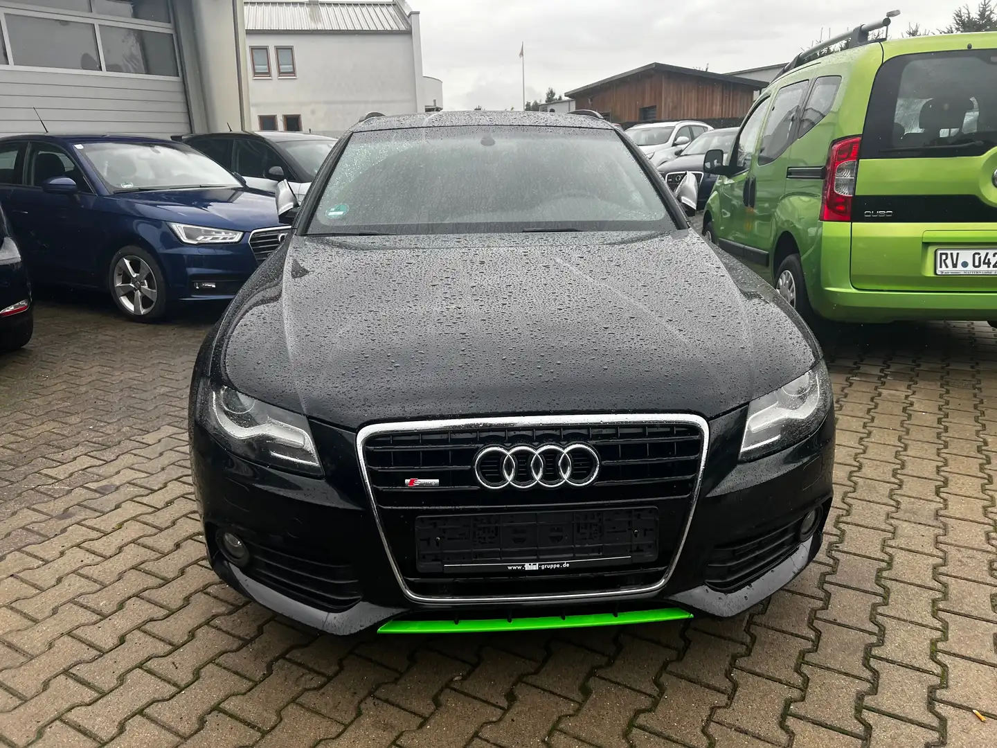 Audi A4 Ambition Schwarz - 1