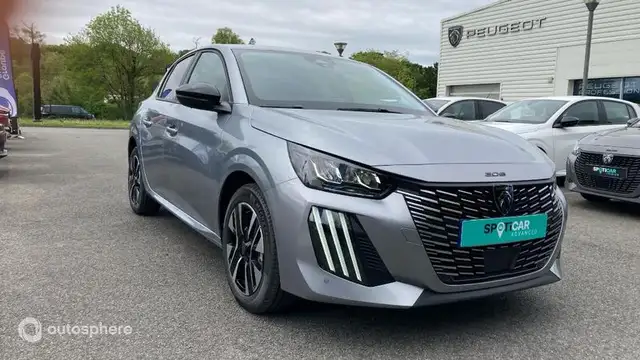 Peugeot 208 view 3