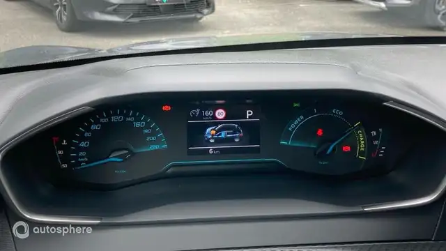Peugeot 208 view 10