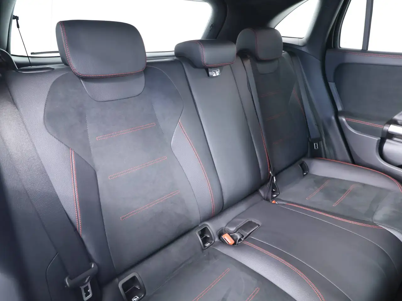 Mercedes-Benz GLA 250 e phev (eq-power) Premium auto VIRTUAL CAMERA TAGLIANDI MB, миниатюра 15