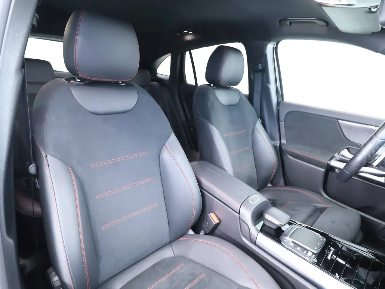 Mercedes-Benz GLA 250 e phev (eq-power) Premium auto VIRTUAL CAMERA TAGLIANDI MB, миниатюра 17