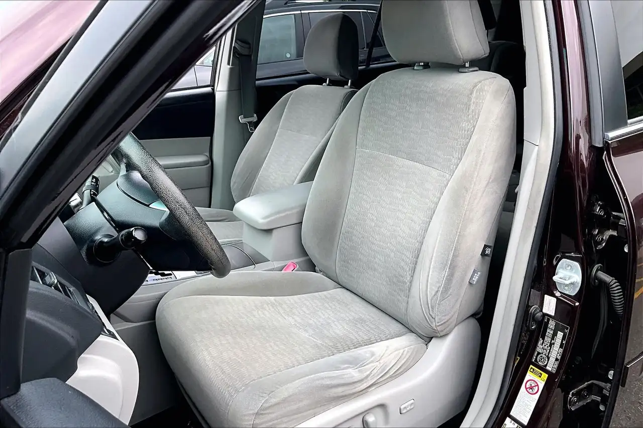 Toyota Highlander снимка Toyota Highlander