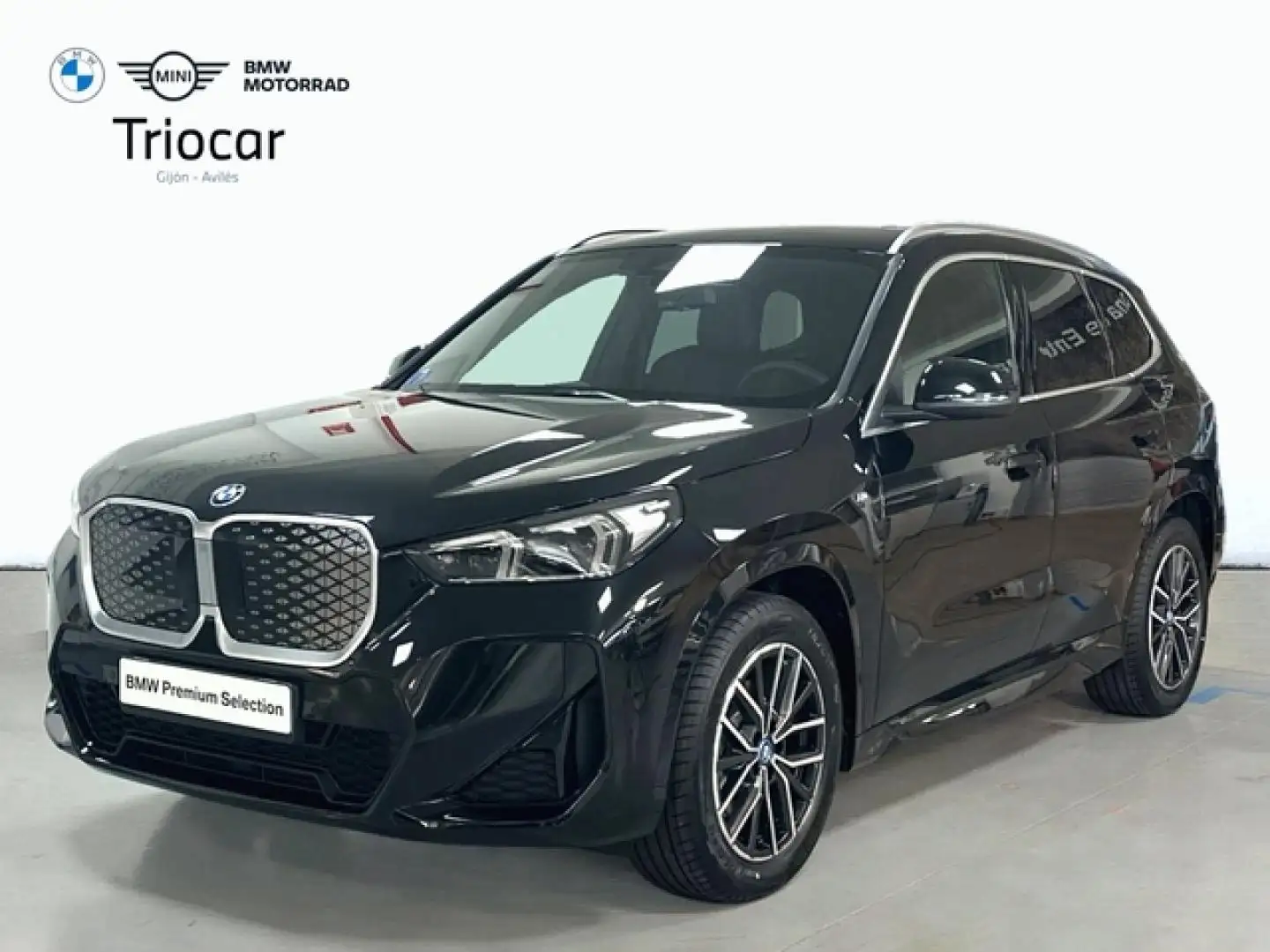 BMW iX1 eDrive20 Negro - 1