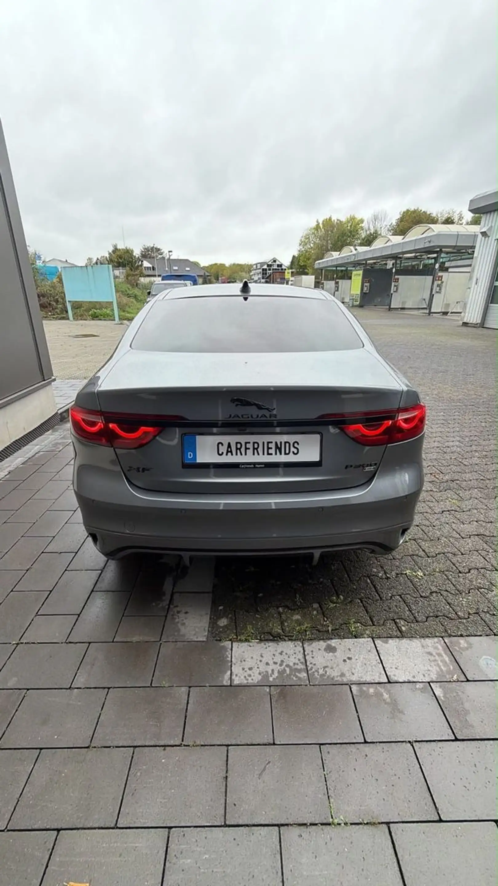 Jaguar XF R-Dynamic HSE AWD — photo 5
