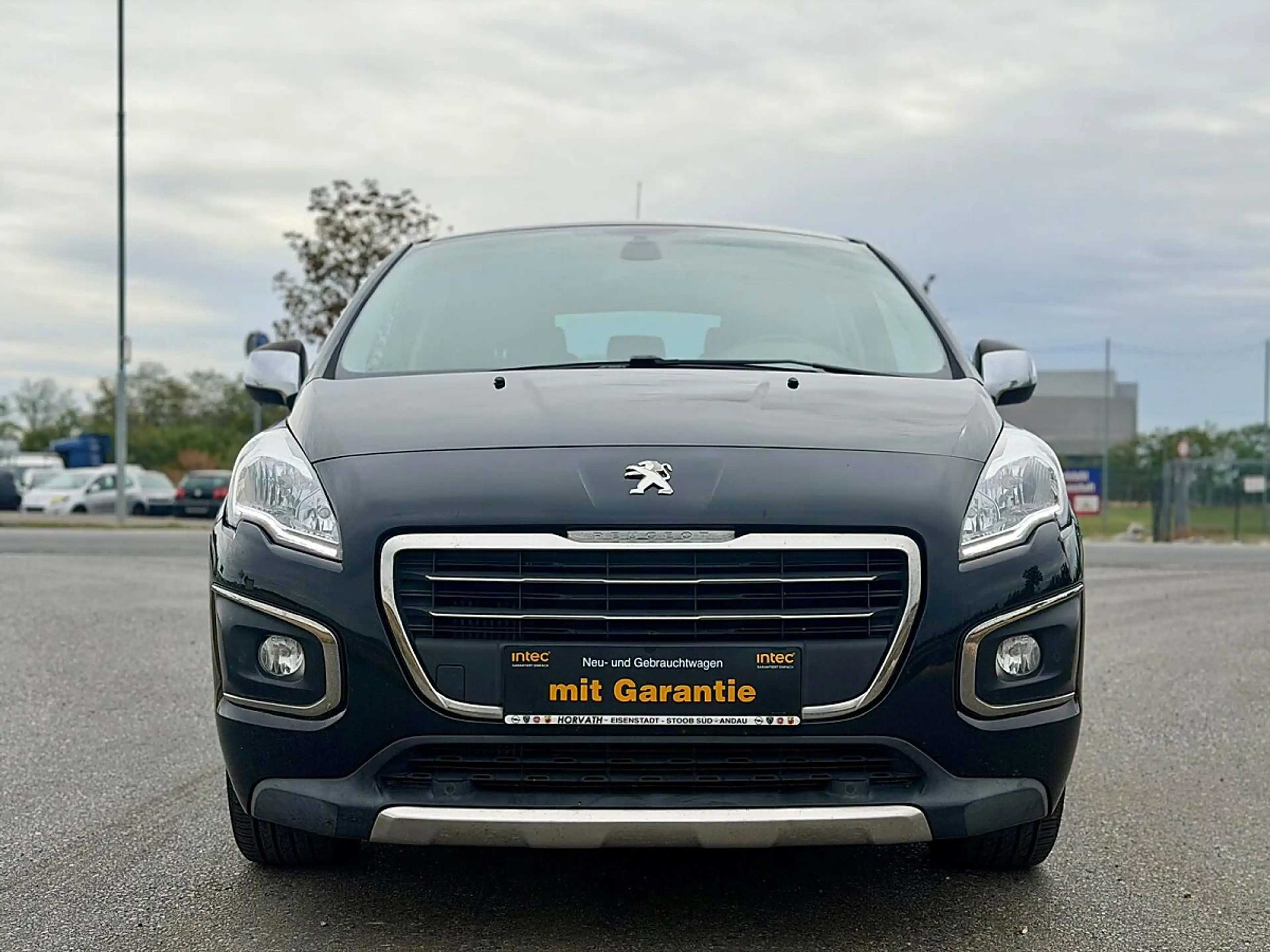 Peugeot 3008 1,6 BlueHDi 120 S&S 6-Gang ECO Style — photo 3