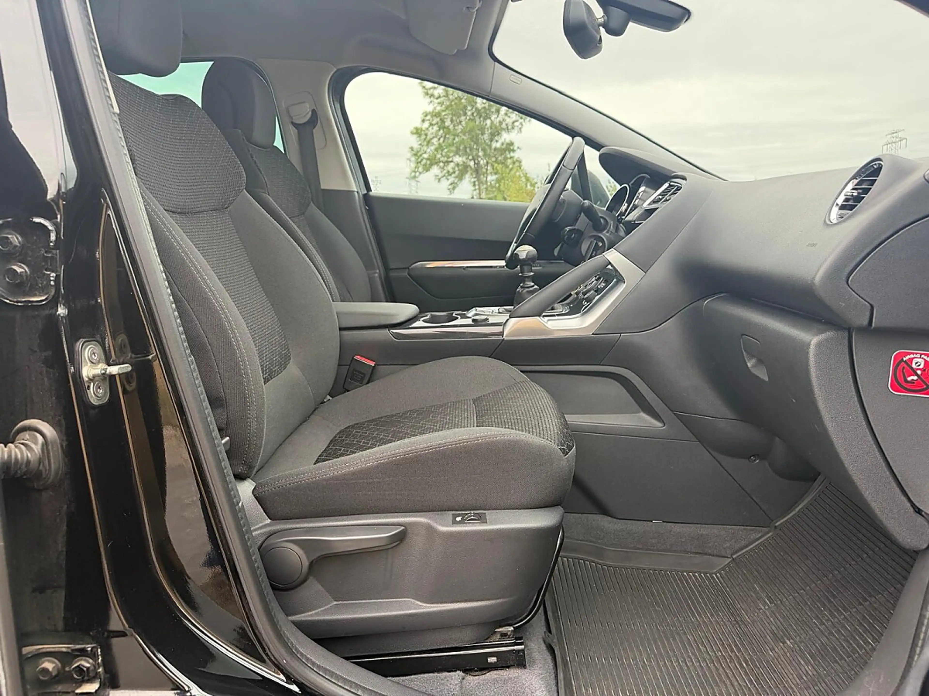 Peugeot 3008 1,6 BlueHDi 120 S&S 6-Gang ECO Style — photo 13