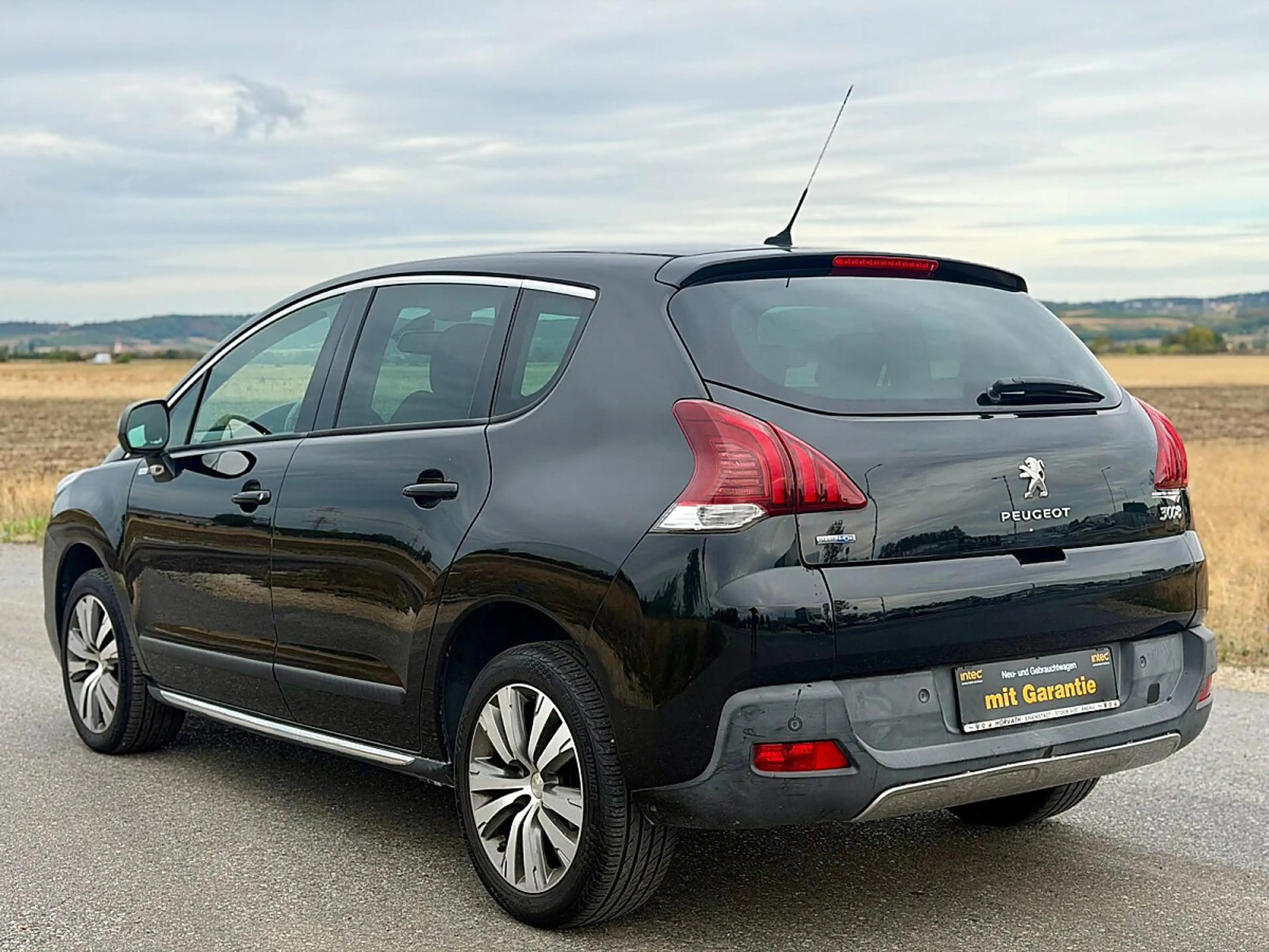 Peugeot 3008 1,6 BlueHDi 120 S&S 6-Gang ECO Style — photo 6