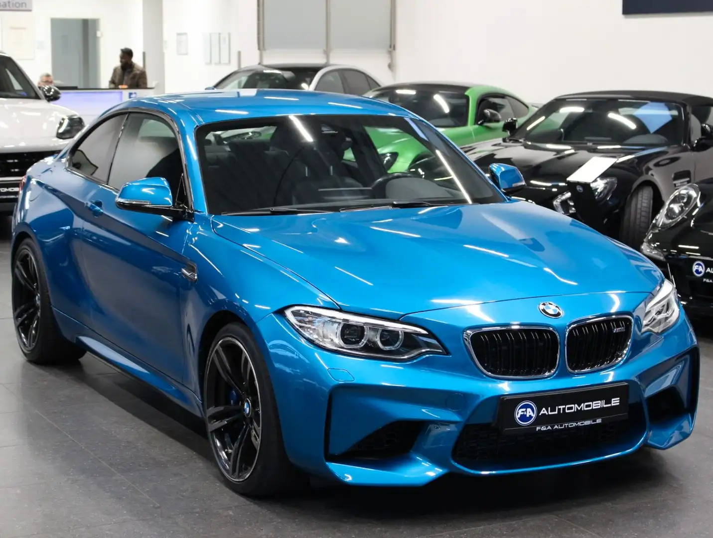 BMW M2 Coupé*1.Hand*Kamera*Harman-Kardon Blau - 2