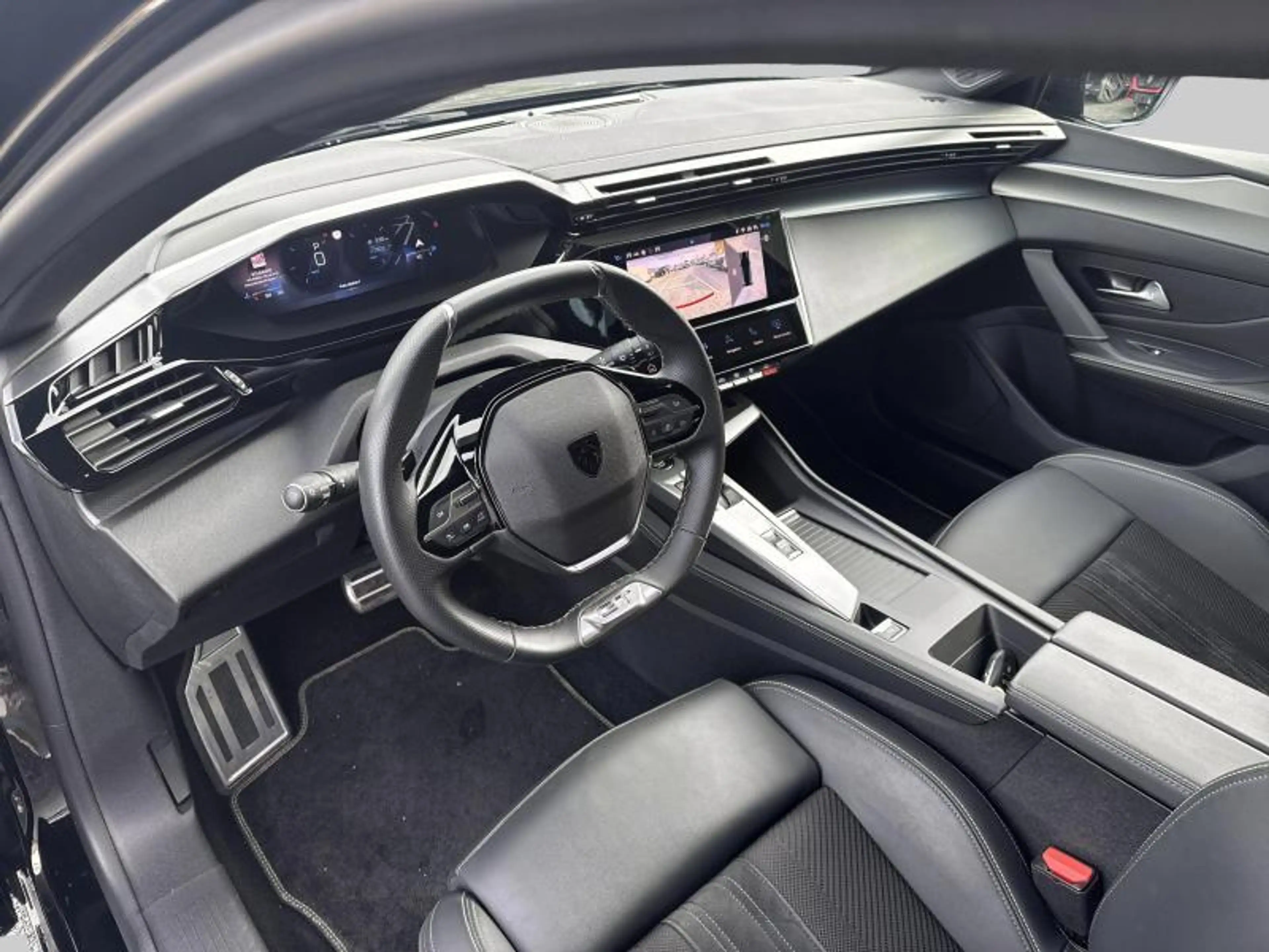 Peugeot 308 GT — photo 11
