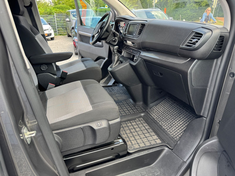 Citroen Spacetourer Vanster  Feel M 2,0 l — photo 11