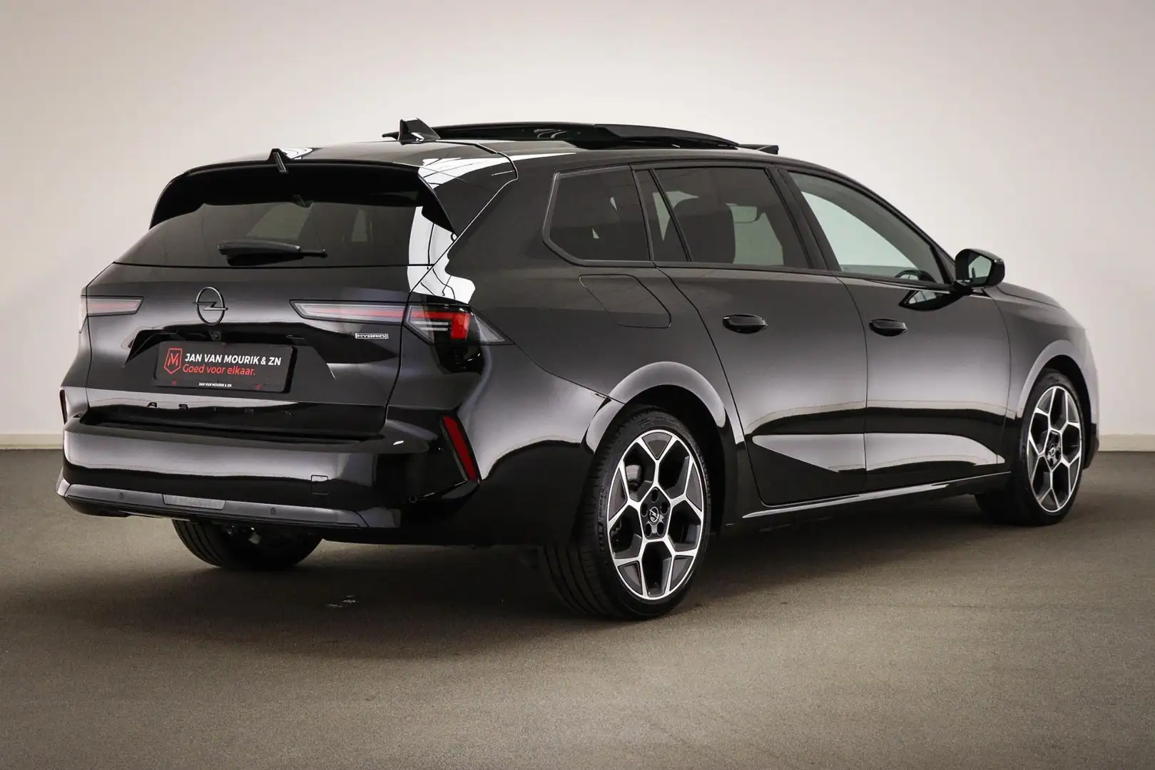 Opel Astra Sports Tourer 1.6 Turbo Plug In Hybrid Ultimate | Noir - 2