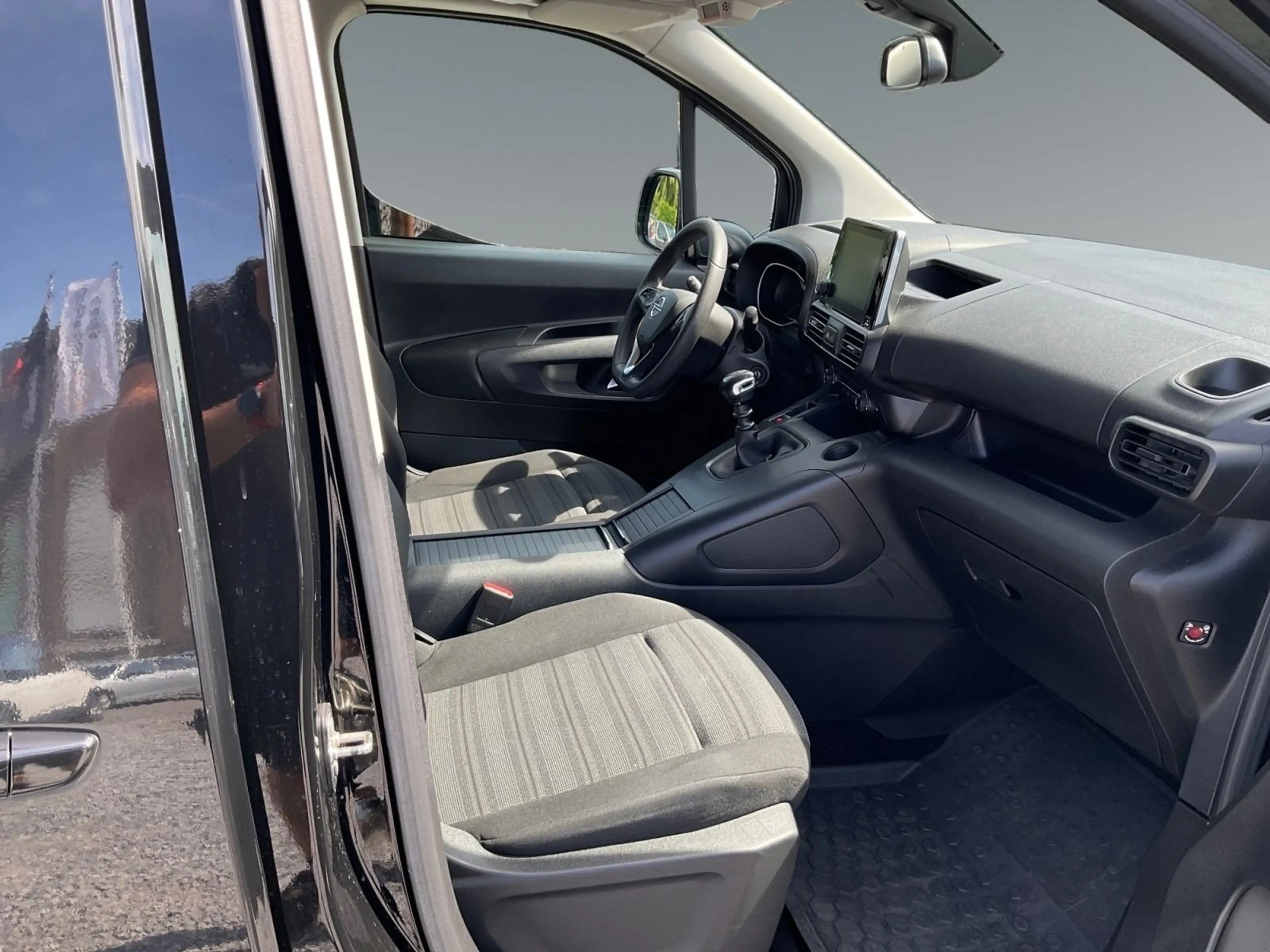 Opel Combo Elegance 1.2 Benzine Turbo 110 Pk M6 ! GPS,Camera& sensoren,... — photo 11