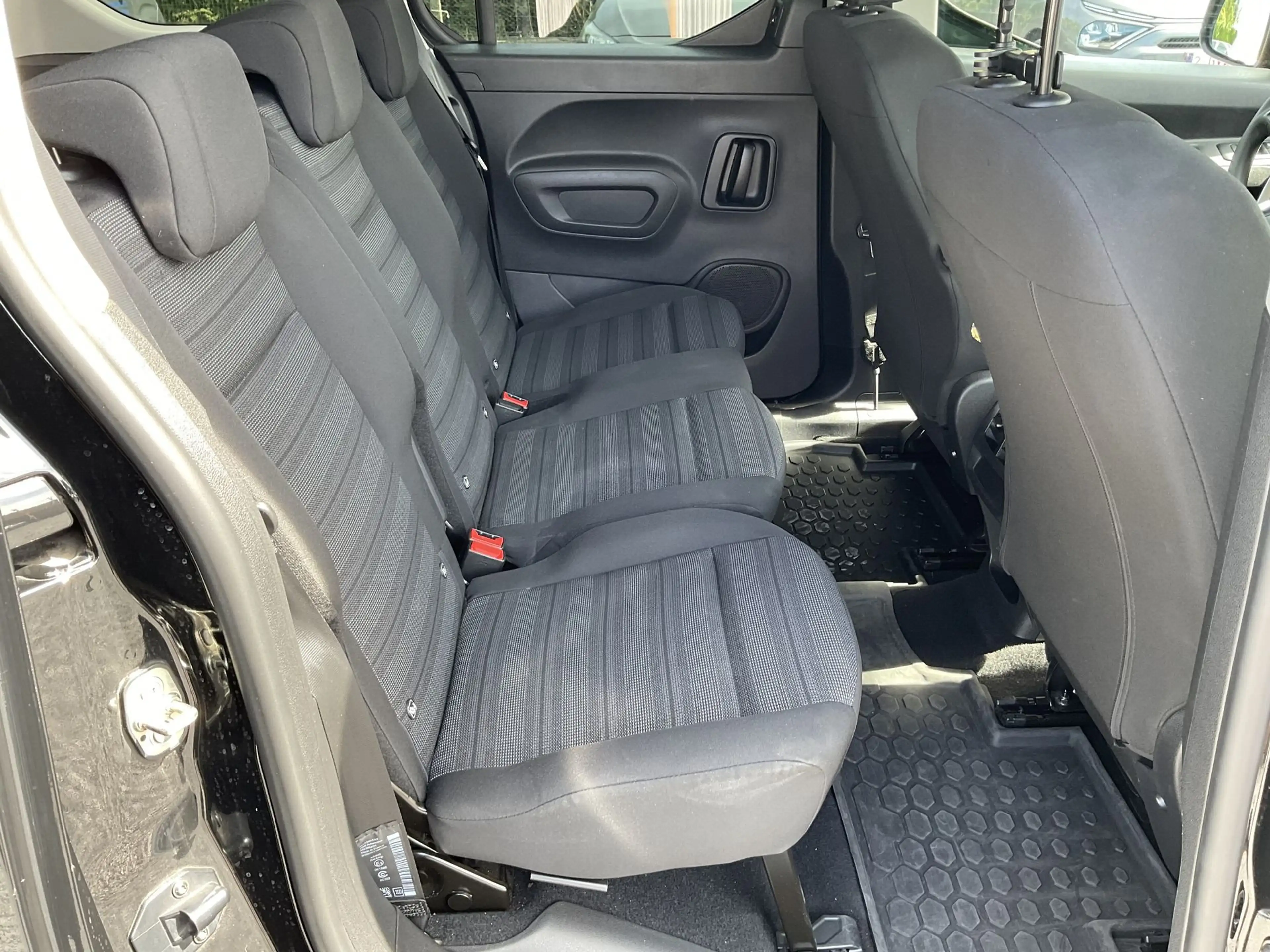 Opel Combo Elegance 1.2 Benzine Turbo 110 Pk M6 ! GPS,Camera& sensoren,... — photo 13