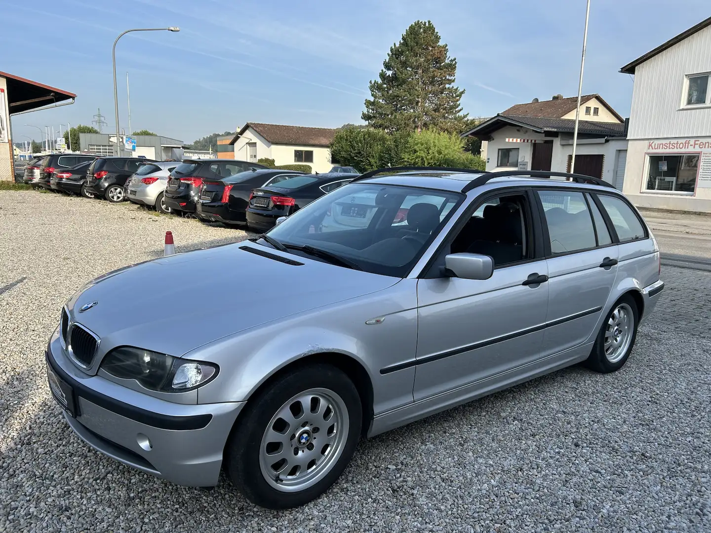 BMW 318 318i Automatik Navi Klima PDC Silber - 1