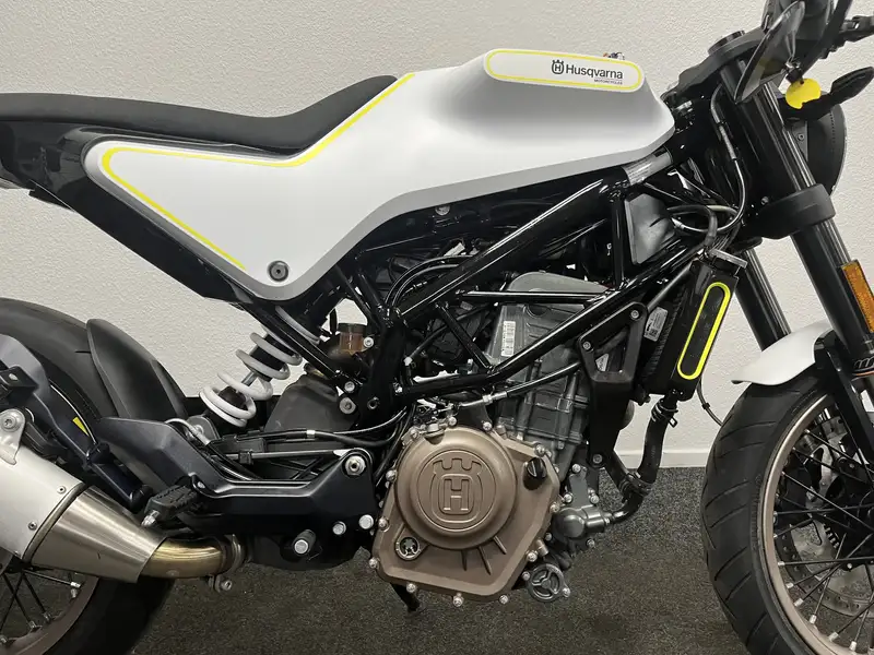 Husqvarna Vitpilen - foto 7