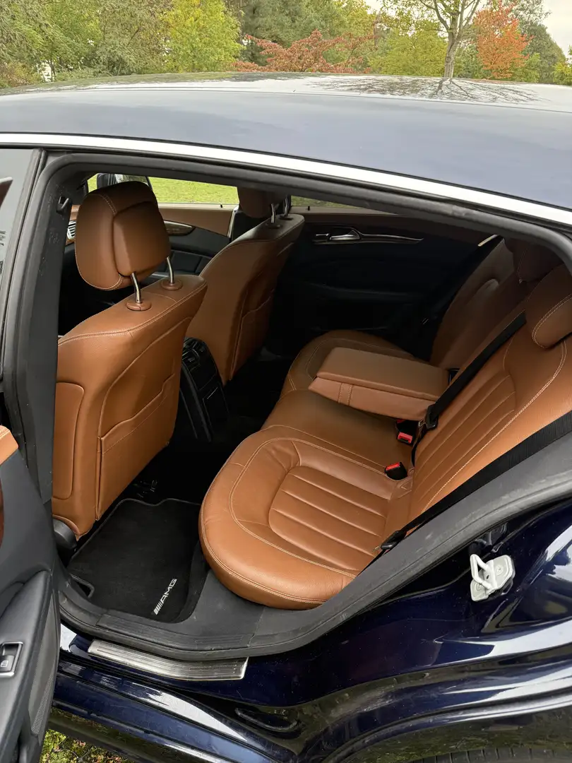 Mercedes-Benz CLS 220 Classe CLS Shooting Brake 220 BlueTEC Executive A Bleu - 2