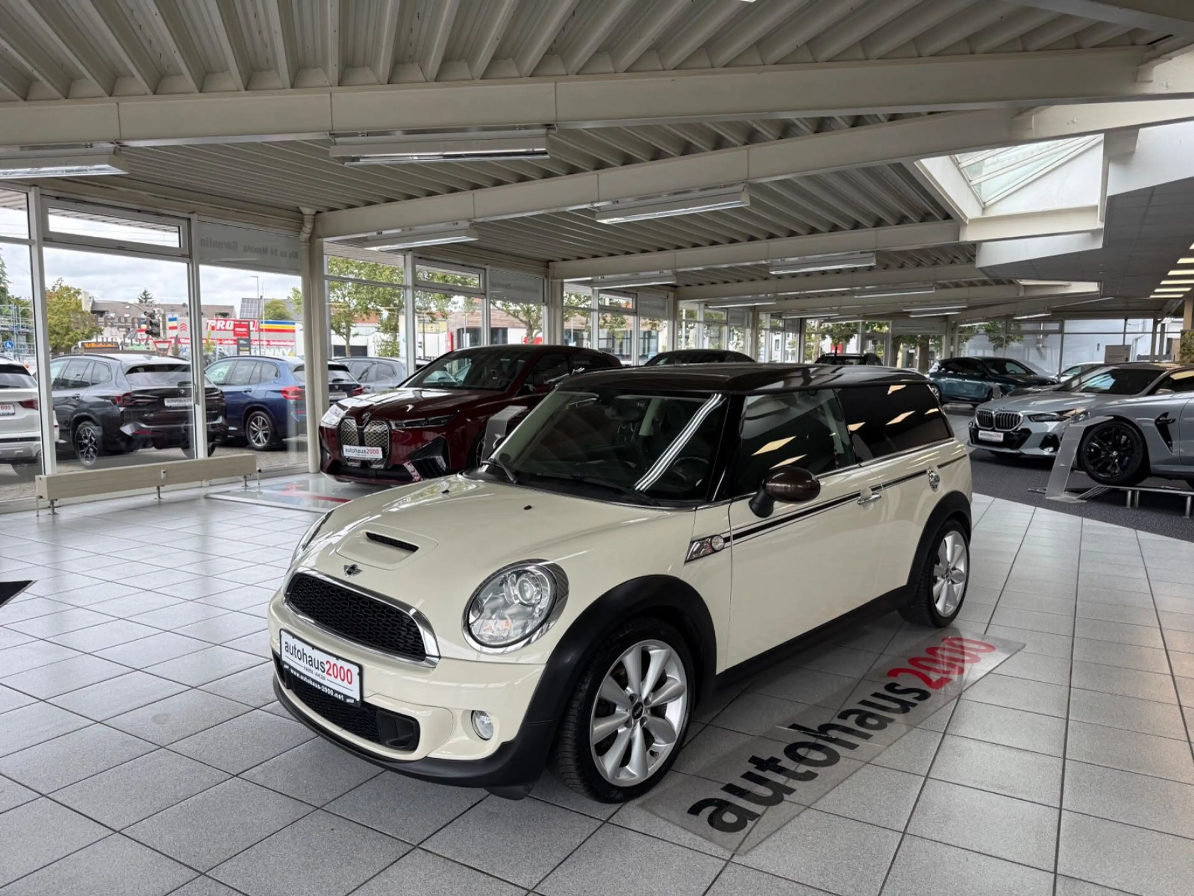 MINI Cooper SD Clubman Hyde Park XENON/BT/PDC/H&K — photo 4